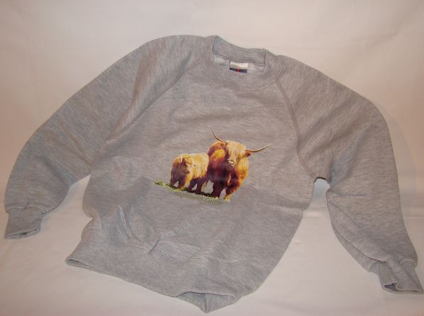 Sweatshirt mit Motiv "Kuh mit Kalb" - zum Schließen ins Bild klicken